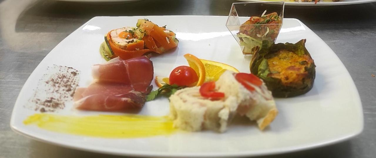 Hotel Euro 산 조반니 로톤도 외부 사진