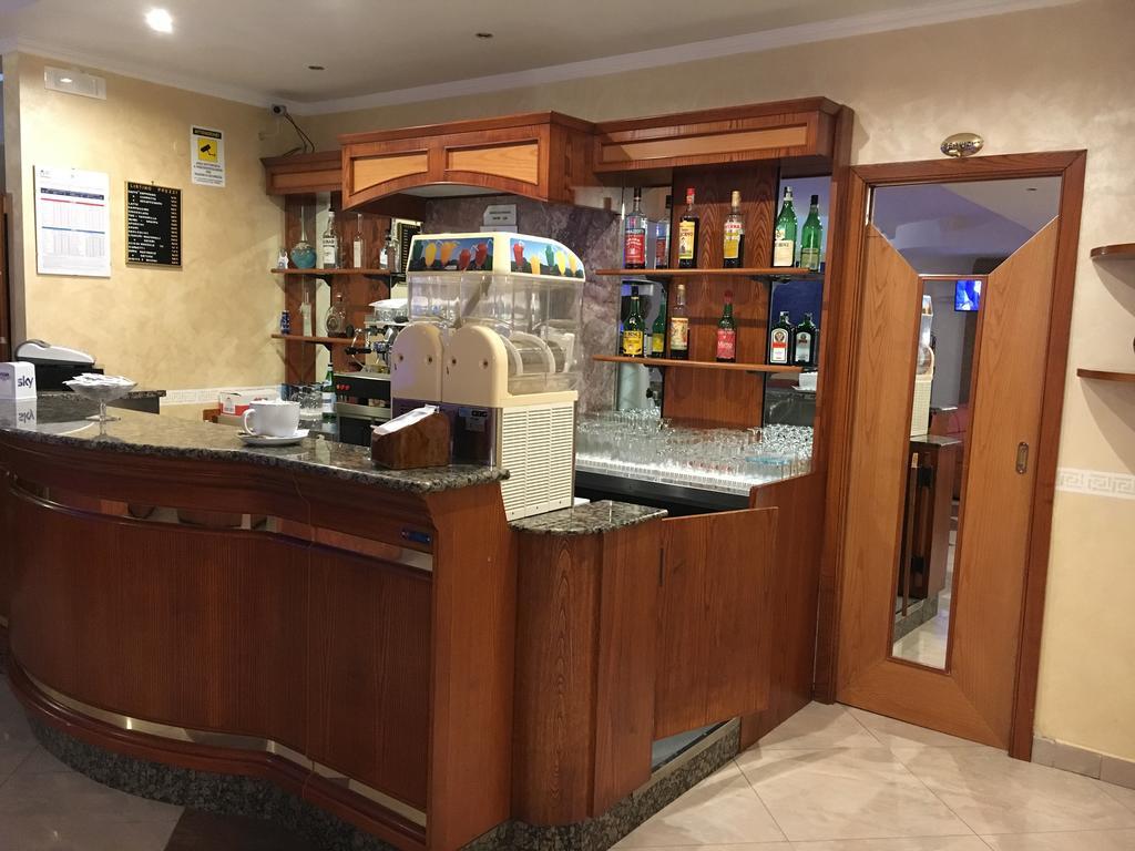 Hotel Euro 산 조반니 로톤도 외부 사진