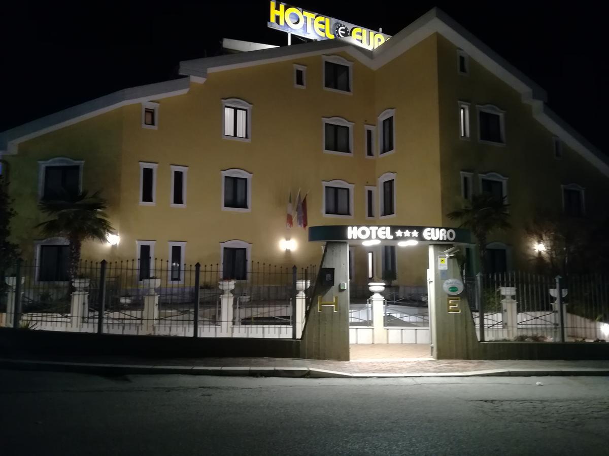 Hotel Euro 산 조반니 로톤도 외부 사진