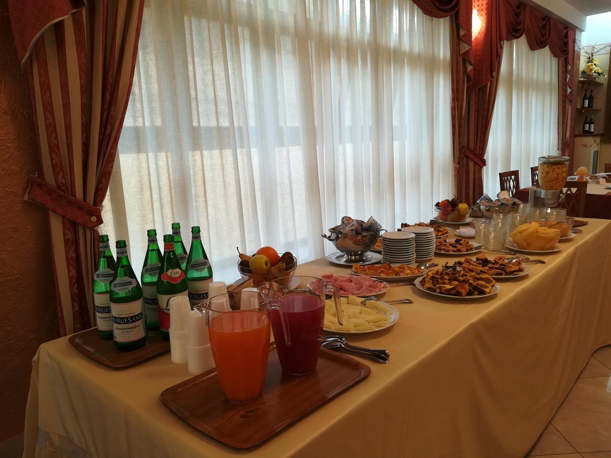 Hotel Euro 산 조반니 로톤도 외부 사진